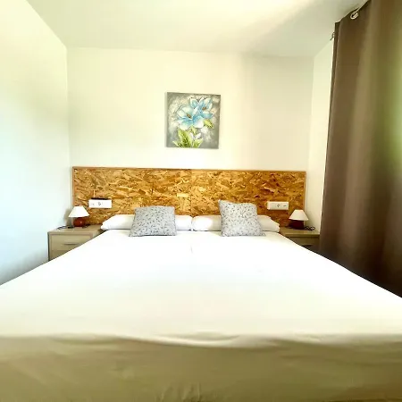 Mas De La Maria Holiday home *
